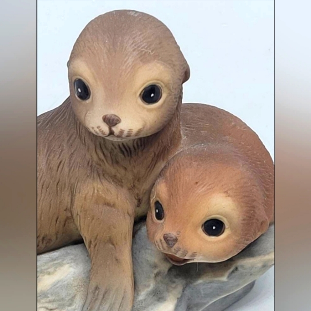 Home decor, knick knacks, seals, otters, sea life, homco decor, vintage figurine